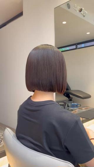 艶っとまとまるボブ 