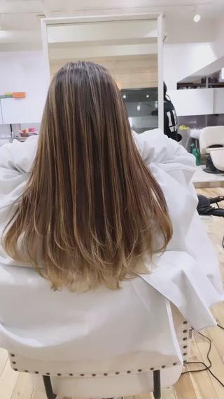 ロング カラー ヘアアレンジ 久米 治仁のヘアスタイル