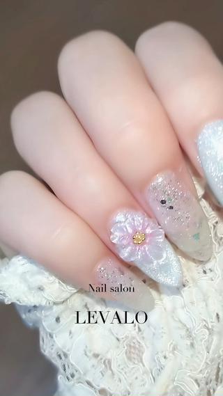 春はやっぱり桜ネイル♡
うるうる桜 