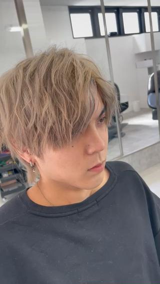 ショート カラー メンズ 亀井隆汰/メンズ専門 パーマ特化美容師のヘアスタイル