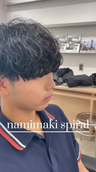 ショート パーマ メンズ 亀井隆汰/メンズ専門 パーマ特化美容師のヘアスタイル