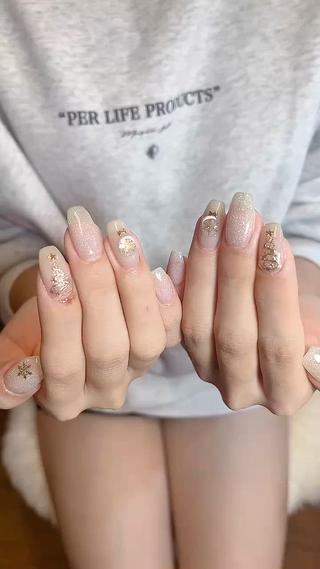 ネイル LOVE NAIL 💕Sonoのネイルデザイン