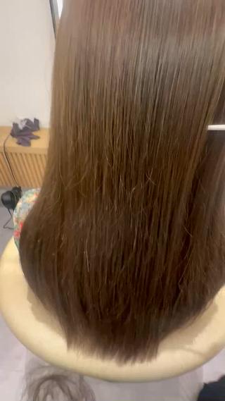 ブリーチなしダブルカラーで作るベージュ
赤みが気になる方、透明感が欲しい方にオススメです 