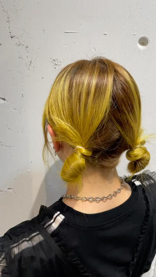 伸びてきた根本を活かしたルーツカラー
ブラウンとイエローの絶妙なバランスが可愛い︎ 