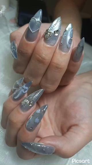 ネイル Miri nail salonのネイルデザイン