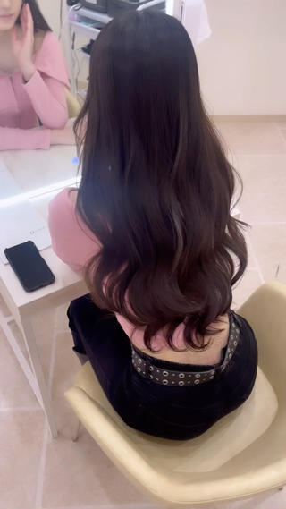 韓国ヨシンモリスタイル♡
大人っぽく今っぽく巻きたい方におすすめです

技術向上の為、無料で巻き髪ダウンスタイルモデル様募集中です！！ 