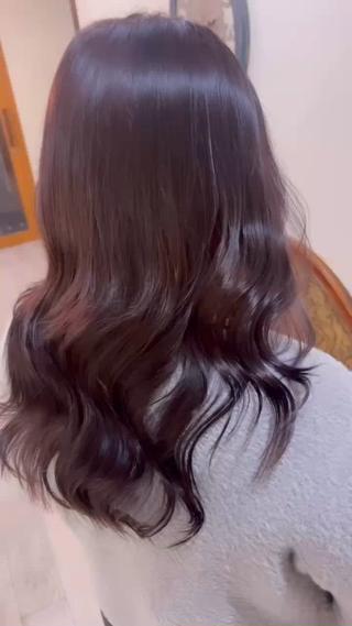 ロング 飯星慧斗 /ブリーチ、縮毛矯正のヘアスタイル