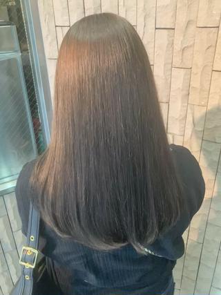 グレージュカラー

一気に大人可愛い印象に 