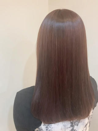 ピンクブラウン

可愛らしい印象になるカラーです
春からの人気カラー 