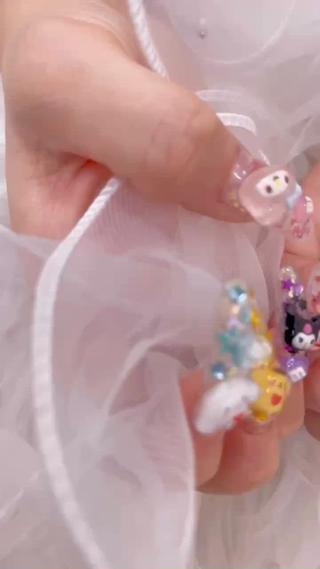 長さだしワンカラー＋別途有料パーツ

ガーリー系デザイン多数掲載しています


カラーやアート部分のご変更も可能です。当日ご相談ください
ぎ

#ワンホンネイル #綺麗めネイル #シンプルネイル #大人ネイル＃韓国風ネイル＃上品ネイル#大人可愛い ＃フラッシュ#パラジェル#日式美甲店#新宿#キラキラ#フラワーネイル#マグネット#ミラーネイル#定額サロン#ワンカラー#スカルプ#チップ#長さだし#ニュアンス 