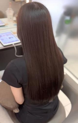 ロング カラー Iris by artina 武蔵小杉店【イリス バイ アルティナ】所属・🎼レイヤー/顔周り カット/nene♬のヘアスタイル