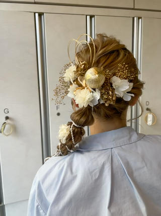 ロング ヘアアレンジ Iris by artina 武蔵小杉店【イリス バイ アルティナ】所属・🎼レイヤー/顔周り カット/nene♬のヘアスタイル