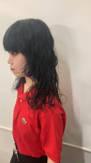 ミディアム パーマ ウルフレイヤー エクステ/kokiのヘアスタイル