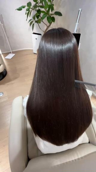 ロング パーマ MIRA【ミラ】所属・大西 愛梨のヘアスタイル