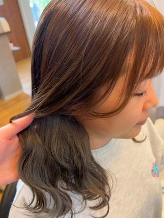 インナーカラー
インナーカラーはブリーチあり、ブリーチなしでも
できるので是非、ご相談ください 