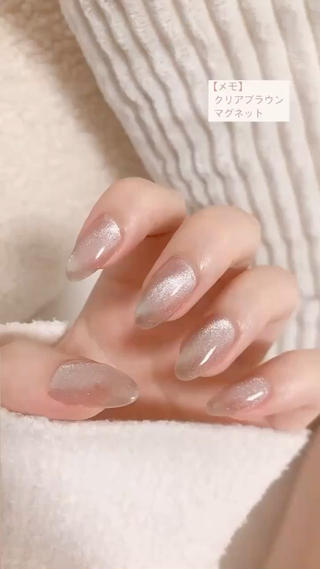 #マグネットネイル #ベージュにシルバー