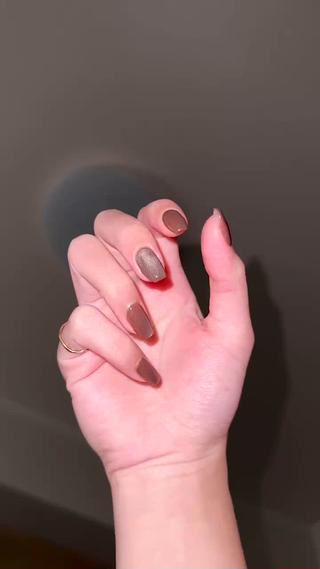 ネイル 染谷 夏海のネイルデザイン