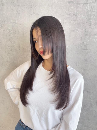 #韓国ヘア#韓国ヘアスタイル#トレンドヘア#韓国トレンド#顔まわりカット#顔周りカット#サイドバング#顔周りレイヤー#顔まわりレイヤー#レイヤーカット#グレージュカラー#暗髪カラー#透明感カラー#ラベンダーグレージュ#オリーブグレージュ#ミルクティーグレージュ#髪質改善#幹細胞トリートメント#髪質改善縮毛矯正#縮毛矯正#静岡#静岡美容室#静岡美容師#ワンホン#ワンホンヘア#網紅#姫カット 