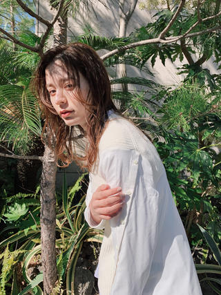 オシャレ感のあるミディアムレイヤー 