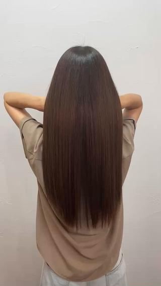 ロング La Ruelle yoko🐈髪質改善のヘアスタイル