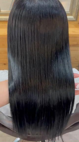 ロング カラー ブルーJR高槻本店所属・高槻/美髪/艶髪カラ ー髪質改善特化たくみのヘアスタイル