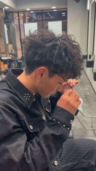 メンズ 本田 有里のヘアスタイル