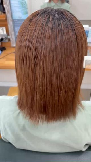 髪質改善ストレート
自然でサラツヤなストレート 