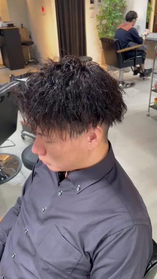 ショート パーマ メンズ 心斎橋メンズパーマ/ シャドウ/山下拓実のヘアスタイル
