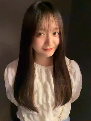 ロング 透明カラー/レイヤー misaki °＊のヘアスタイル