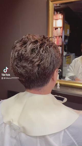 スキンフェード　パーマ 