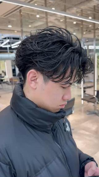 パーマ メンズ 松田 優斗のヘアスタイル
