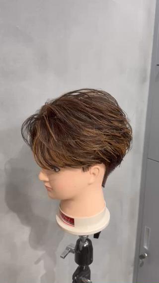 パーマ 松田 優斗のヘアスタイル