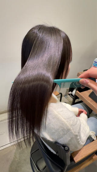 ロング CHESS所属・星 優南のヘアスタイル