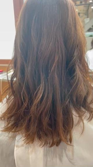 パーマ maru.所属・照井 由香理のヘアスタイル