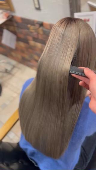 2回ブリーチ

beige color 