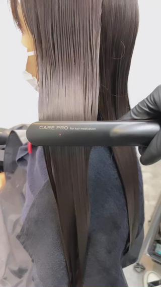 髪質改善で“手触り・まとまり・ツヤ”が一度で実感できるメニューです
乾燥・広がり・パサつきが気になる方におすすめ◎

超音波アイロンで内部まで浸透させることで、ダメージ補修しながら綺麗に育てていきます

髪が綺麗になると、巻いても下ろしても可愛いので垢抜けたい方にぴったりです

ミニモ限定で通いやすい価格にしているので、初めての方もお気軽にぜひ
ご予約はメニューから️
 