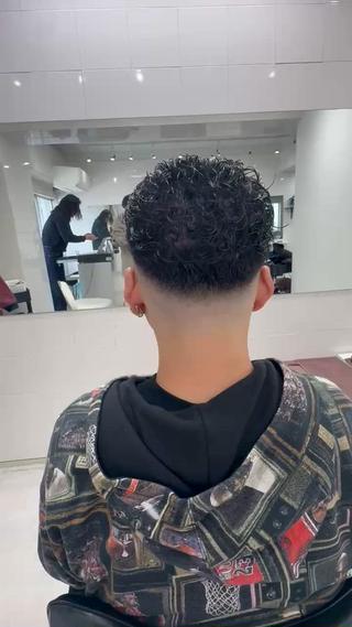 メンズ MEN’S HAIR TOKYO 渋谷所属・社会人フェード特化 ／渋谷の雄大のヘアスタイル