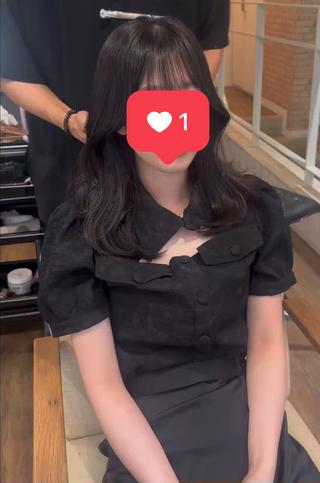 ロング ヘアアレンジ MiU所属・韓国×髪質改善×美髪 縮毛矯正×レイヤーのヘアスタイル