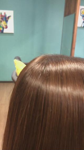 ミディアム Mavie hair所属・髪質改善×潤艶カラー ⭐️岡田崇彰のヘアスタイル