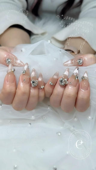 ネイル eclat Kaedeのネイルデザイン