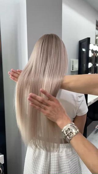 ミルクティーブロンド 