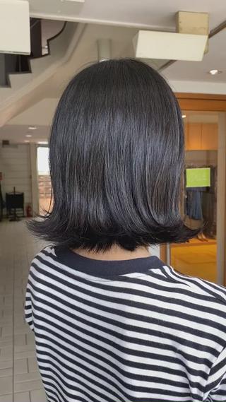 ネイビーブラック