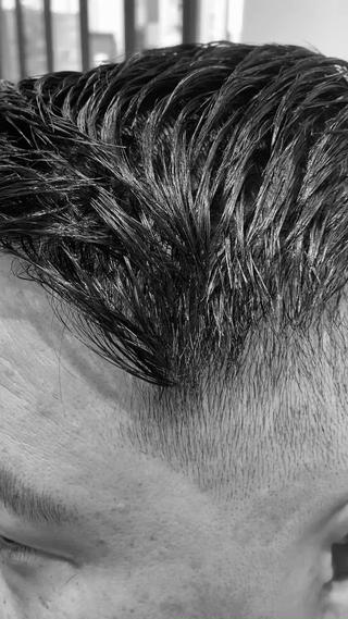 ショート メンズ スキンフェード/パー マ/須田陸斗のヘアスタイル