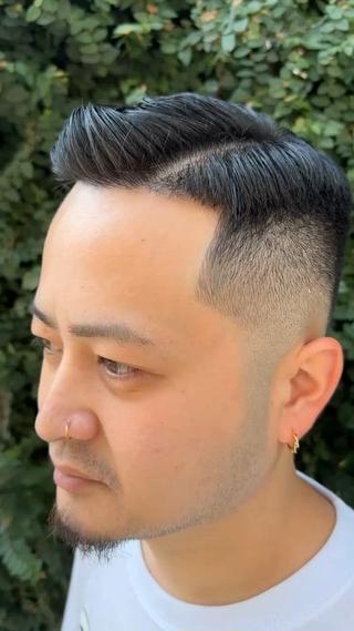 ショート メンズ スキンフェード/パー マ/須田陸斗のヘアスタイル