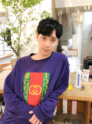 韓国風のメンズスタイルです。