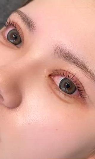 【次世代まつ毛パーマ】

大好評

まつ毛が下を向いててビューラーしても下がってしまう
直毛で困ってる
まつ毛の長さが気になる
こんな悩みを抱えてる方に、まつ毛パーマおすすめです️

まつ毛パーマで目元を可愛くしませんか

こちらのメニューはご新規様¥4000〜のご案内となっております
 