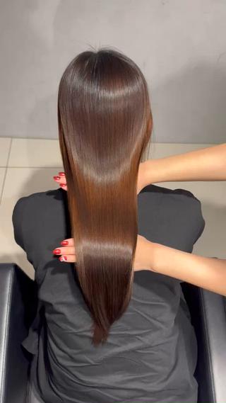 ロング AOl所属・🫧艶髪🪽 Karinのヘアスタイル