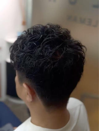 ショート パーマ メンズ FRISEUR/山本 美芽のヘアスタイル