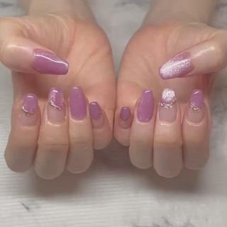 マグネットネイル♪

私のネイルを真似してくださりました^^
キラキラで可愛いです

いつもありがとうございます！
また3週間後お待ちしております 