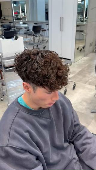 ショート パーマ 【fifth】上條 巧真のヘアスタイル